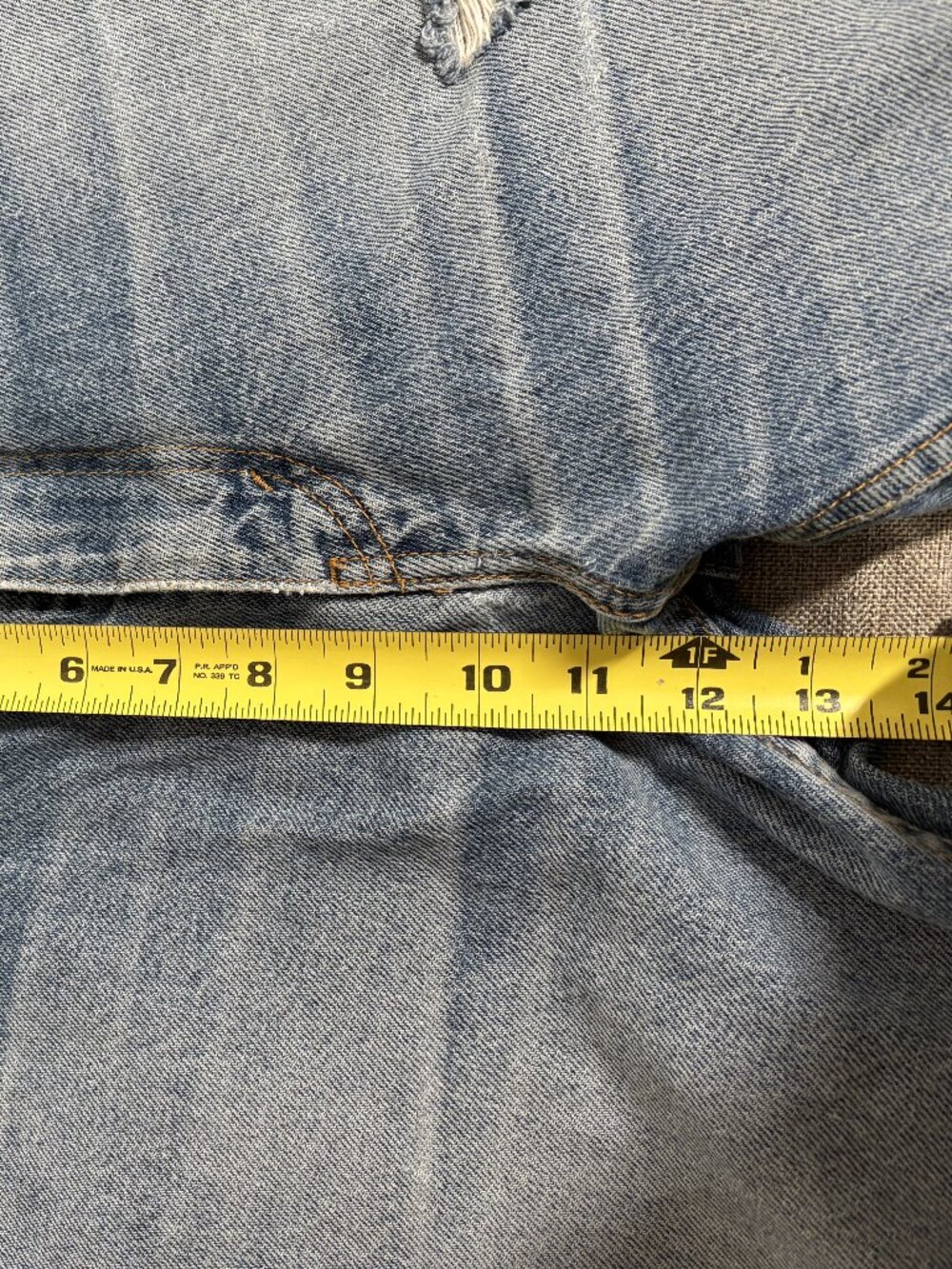 Vintage Levi's 517 Bootcut Denim Jeans Men's 36 x 32 Mid Rise Blue Distressed - Picture 9 of 15